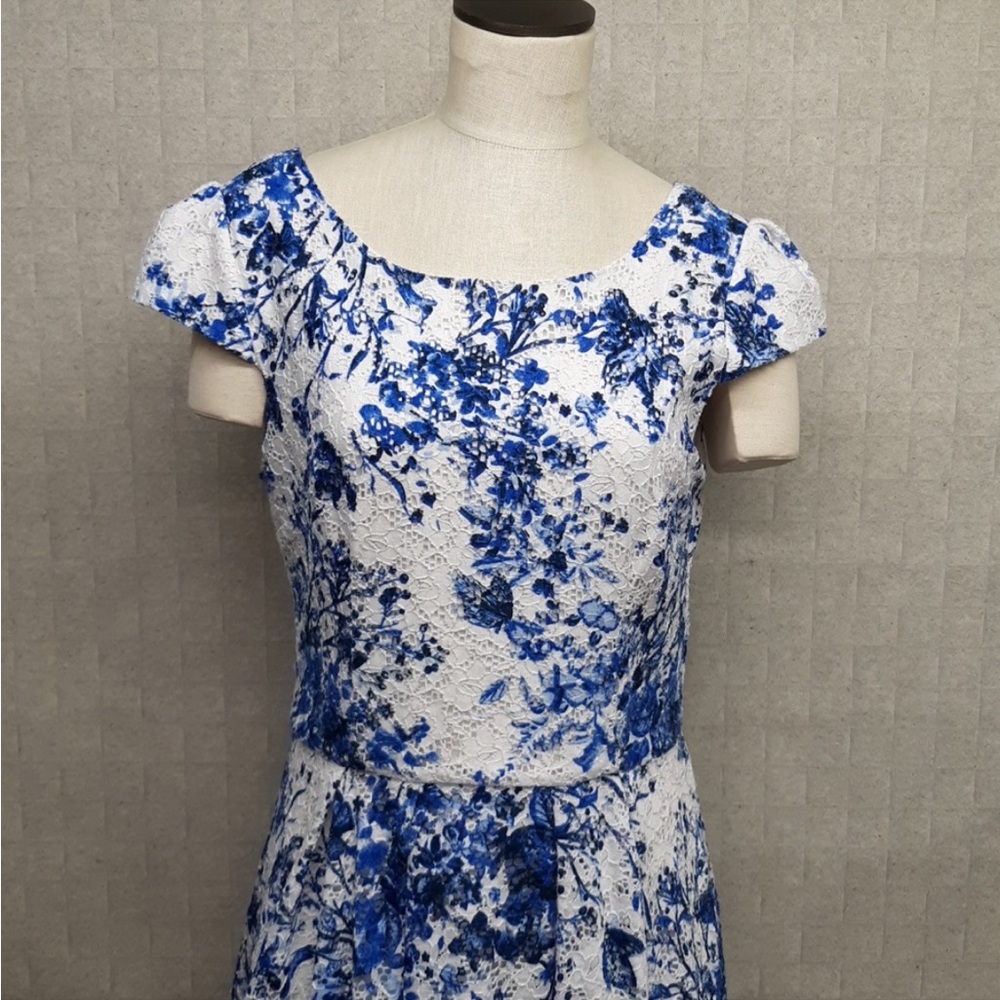 Betsey Johnson 🦋 Blue Floral & Butterfly White Lace Dress